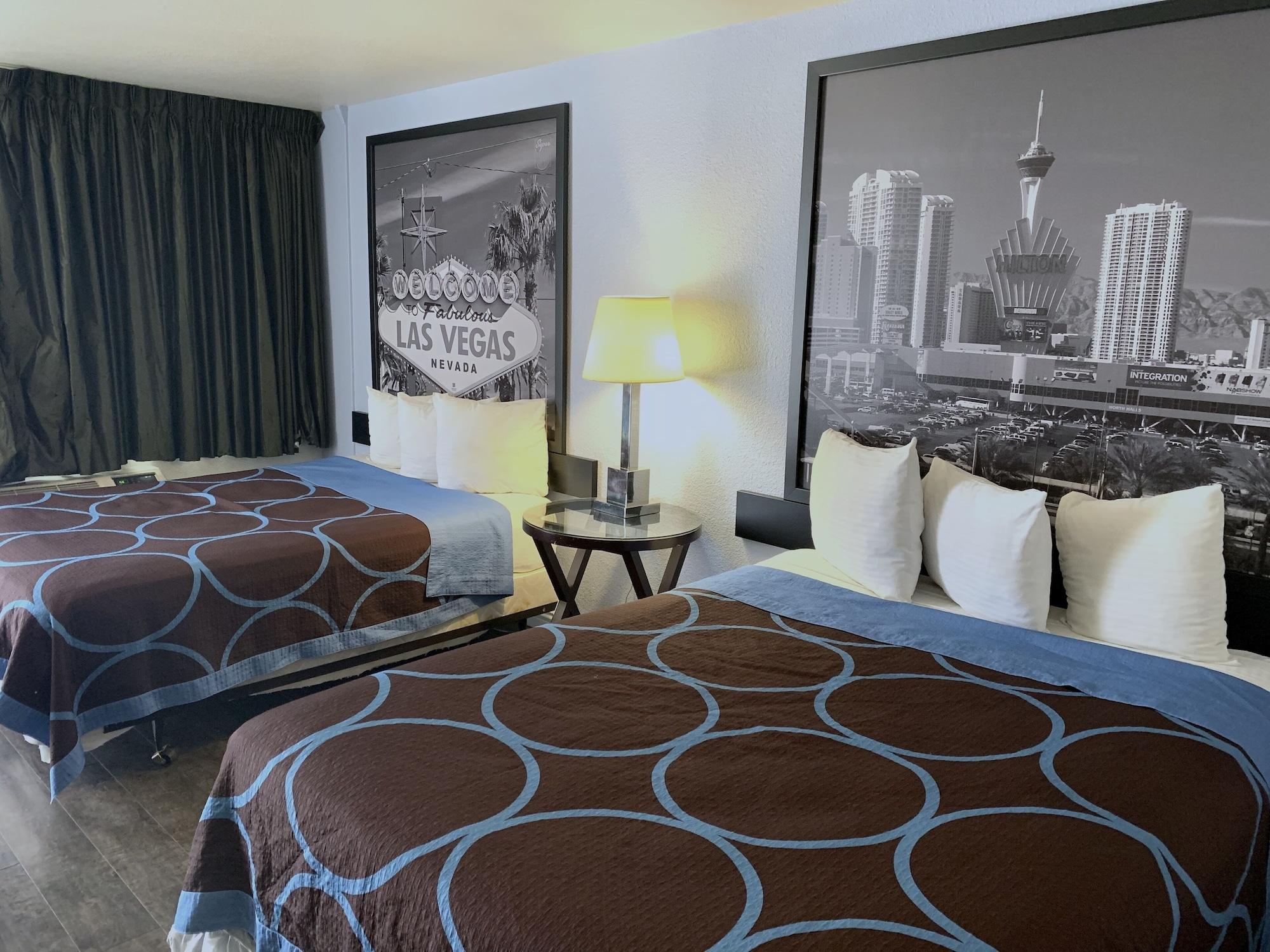 Super 8 By Wyndham Las Vegas North Strip/Fremont St. Area Екстериор снимка